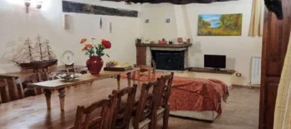 6-Zimmer Wohnung in Montefalco, Italy, Nr. 42182 3