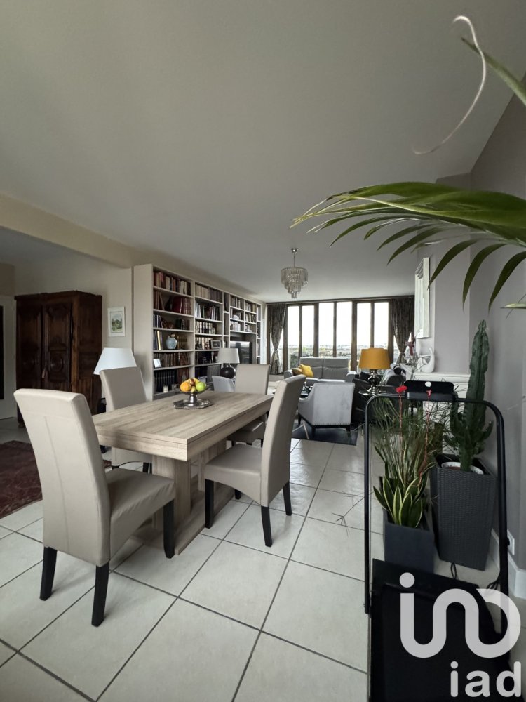 2 غرف نوم شقة في Bourges, France رقم 47538