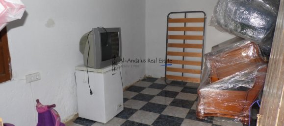 8 bedrooms House in Vinuela, Spain No. 58456 31