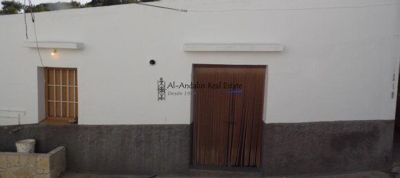 8 bedrooms House in Vinuela, Spain No. 58456 21