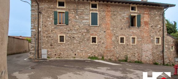 10 غرف نوم فيلا في Calvagese della Riviera, Italy رقم 295846 3