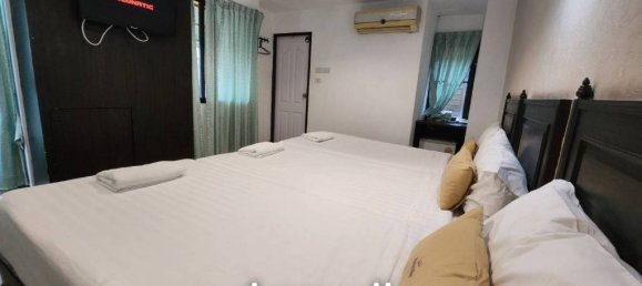 54 bedrooms Hotel in Bangkok, Thailand No. 13823 7