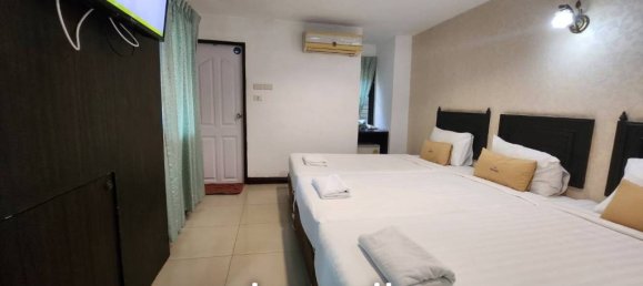 54 bedrooms Hotel in Bangkok, Thailand No. 13823 9