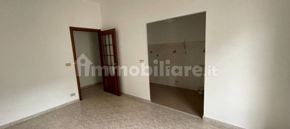 2 Schlafzimmer Wohnung in Genoa, Italy, Nr. 109763 11