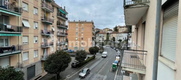 2 Schlafzimmer Wohnung in Genoa, Italy, Nr. 109763 2