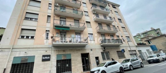 2 Schlafzimmer Wohnung in Genoa, Italy, Nr. 109763 3