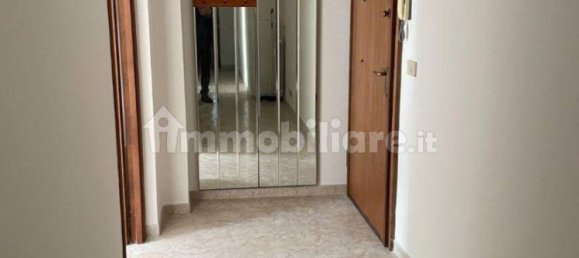 2 Schlafzimmer Wohnung in Genoa, Italy, Nr. 109763 12