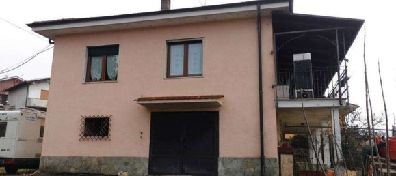 6 bedrooms Apartment in Rivalba, Italy No. 345782 2