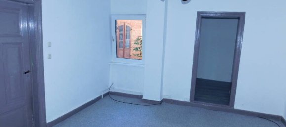 Здание с 5 комнатами в Людвигслуст-Пархим, Германия № 199951 7