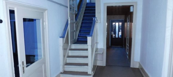 Здание с 5 комнатами в Людвигслуст-Пархим, Германия № 199951 4