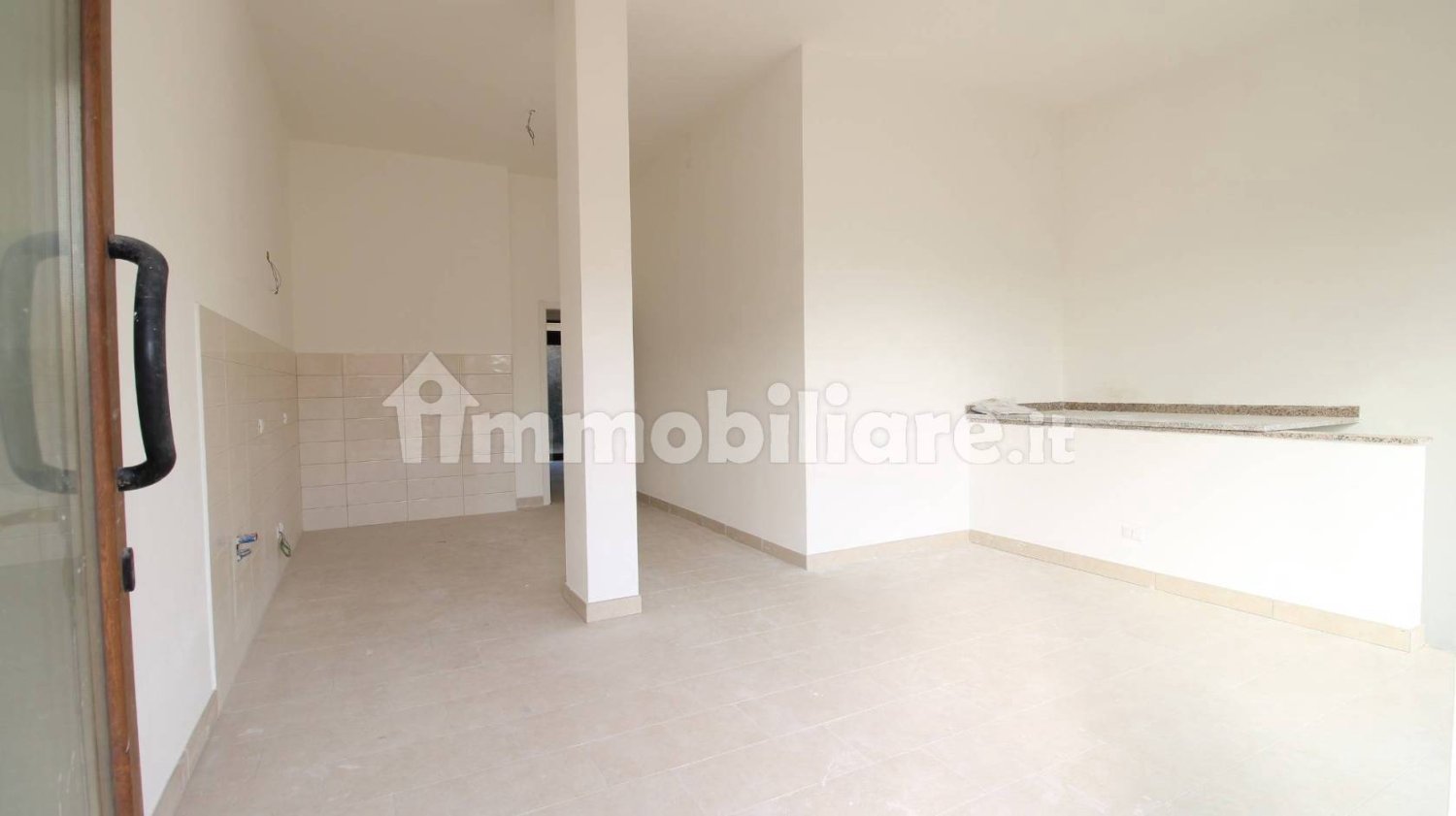 Apartamento T2 em Lavagno, Italy N.º 324394