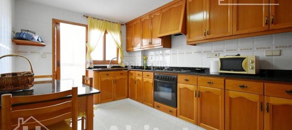 3 bedrooms Apartment in Valencia, Spain No. 34862 3