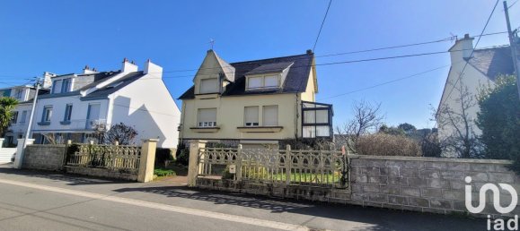 4 bedrooms House in Riantec, France No. 196950 21