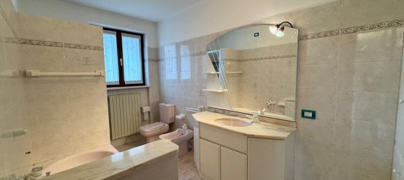 4 rooms Duplex in Clusone, Italy No. 235847 14
