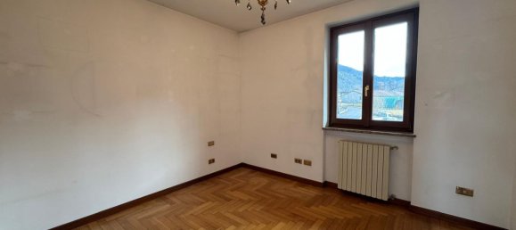 4 rooms Duplex in Clusone, Italy No. 235847 10