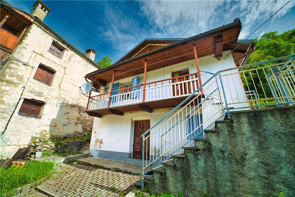 2 chambres Maison à Trasquera, Italy No. 302386