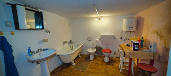 2 Schlafzimmer Haus in Trasquera, Italy, Nr. 302386 13