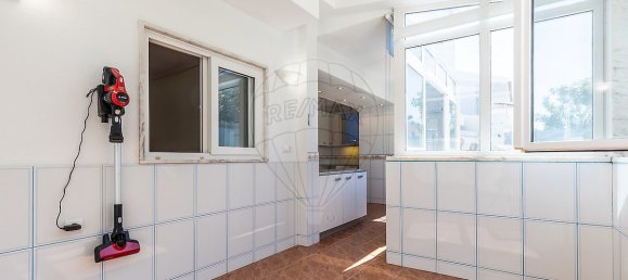 2 chambres Maison à Cascais, Portugal No. 48175 20