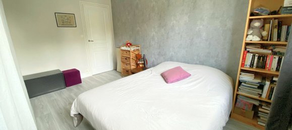 2 Schlafzimmer Wohnung in Cachan, France, Nr. 179030 9