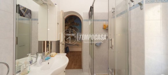 3 Schlafzimmer Wohnung in Perugia, Italy, Nr. 365777 2