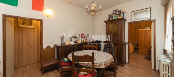 3 Schlafzimmer Wohnung in Perugia, Italy, Nr. 365777 9