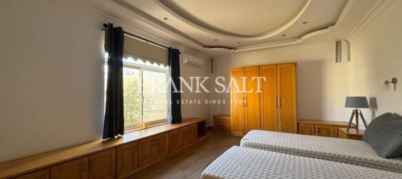 2 bedrooms Maisonette in Munxar, Malta No. 6153 7