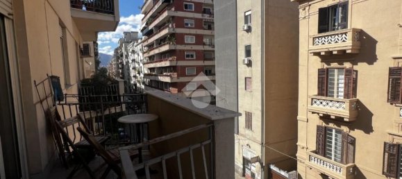 Квартира с 3 спальнями в Палермо, Италия № 361622 22