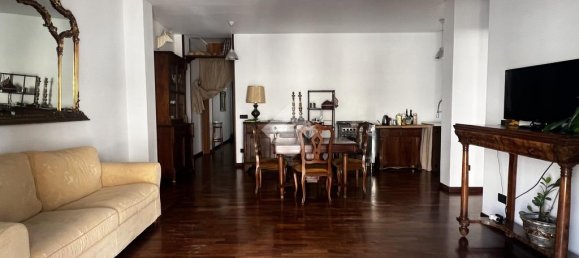 Квартира с 3 спальнями в Палермо, Италия № 361622 8