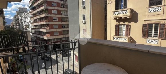 Квартира с 3 спальнями в Палермо, Италия № 361622 10