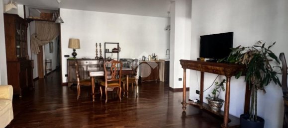 Квартира с 3 спальнями в Палермо, Италия № 361622 9