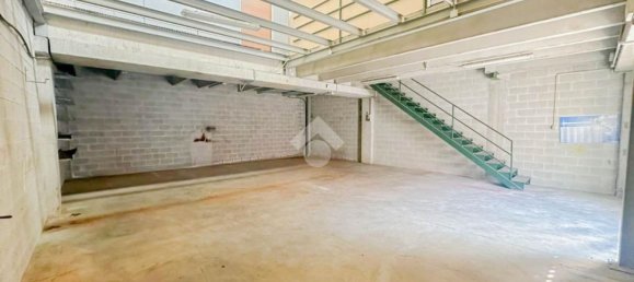 220m² Warehouse in Vignate, Italy No. 316036 7