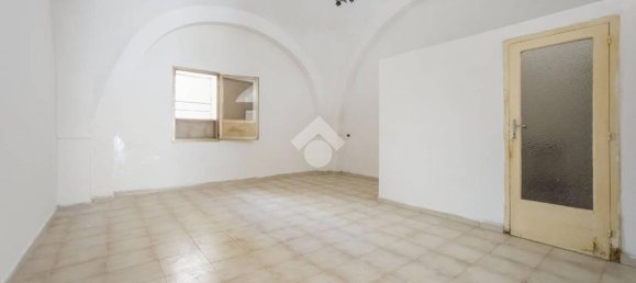 1 bedroom Apartment in Manfredonia, Italy No. 296145 2