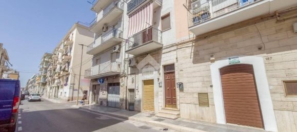 1 bedroom Apartment in Manfredonia, Italy No. 296145 3