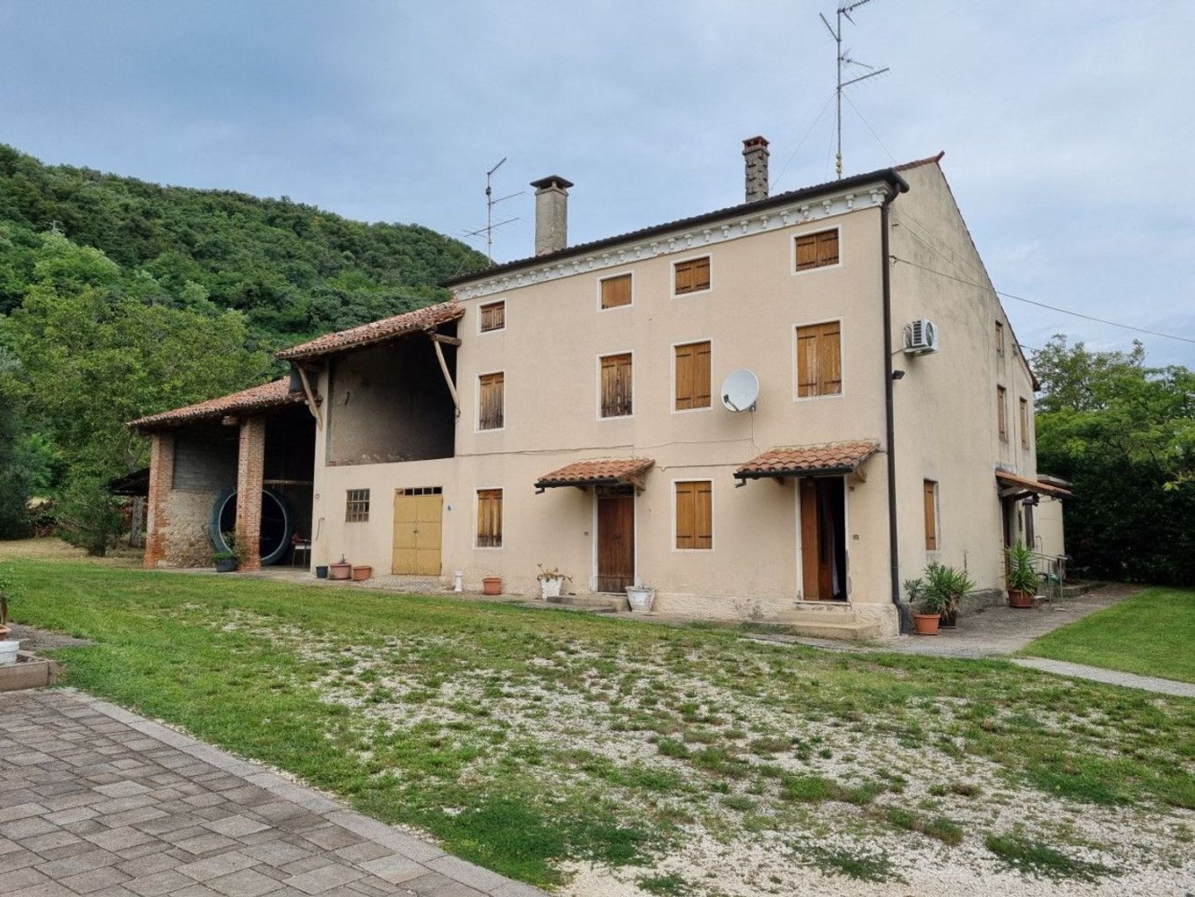 5-Zimmer Haus in Val Liona, Italy, Nr. 297071