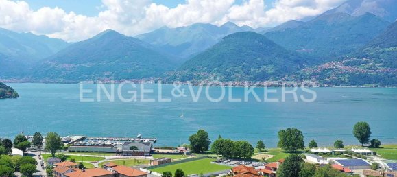 Villa de 3 dormitorios en Colico, Italy No. 68603 12