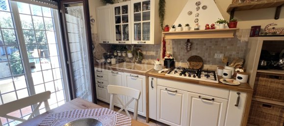 Villa de 6 divisões em Fiumicino, Italy N.º 373106 24