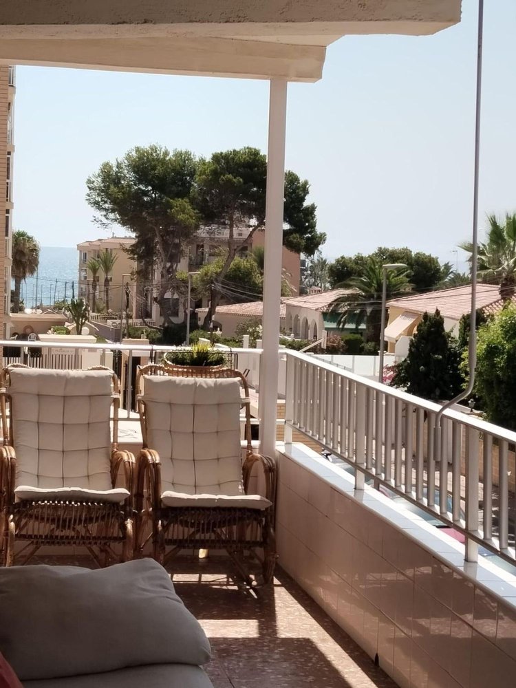 Apartamento T3 em Torrevieja, Spain N.º 233229