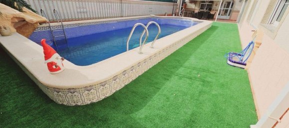 5 dormitorios villa en venta en Torrevieja, Alicante, Comunidad Valenciana, Spain № 365546 9