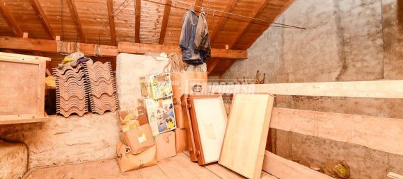 2 Schlafzimmer Wohnung in Sormano, Italy, Nr. 198768 15