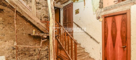 2 Schlafzimmer Wohnung in Sormano, Italy, Nr. 198768 4