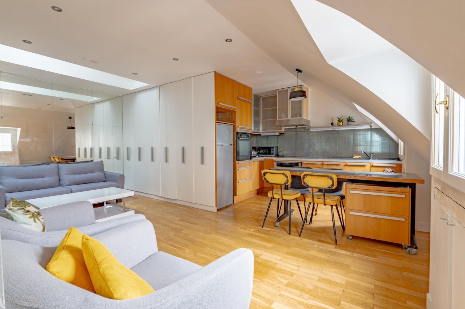 1 bedroom Apartment in Paris, France No. 127510