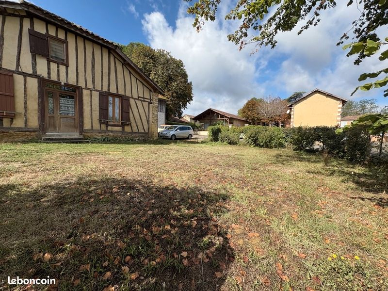 Moradia em banda de 6 divisões em Occitanie, France N.º 339945