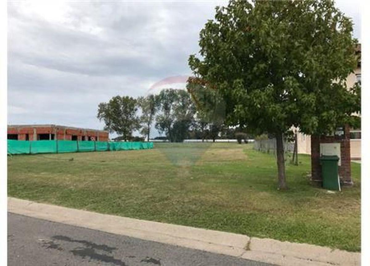  قطعة أرض في Escobar, Argentina رقم 38127