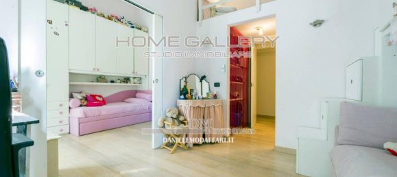 6 rooms Apartment in Genoa, Italy No. 37352 26