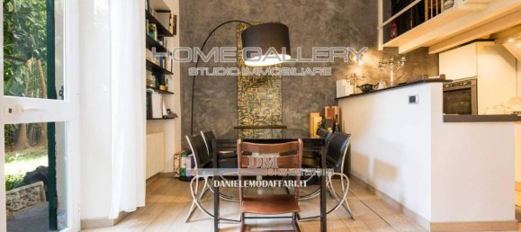 6 rooms Apartment in Genoa, Italy No. 37352 11