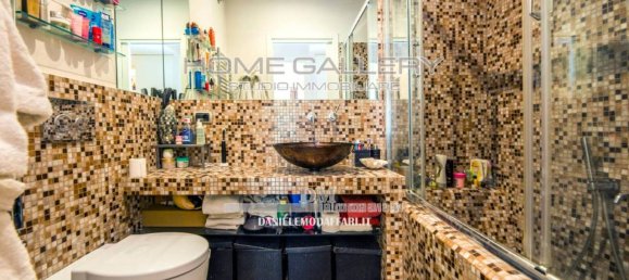 6 rooms Apartment in Genoa, Italy No. 37352 32