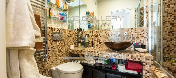 6 rooms Apartment in Genoa, Italy No. 37352 31