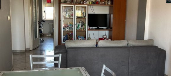 Apartamento de 3 divisões em Moncalieri, Italy N.º 295408 2