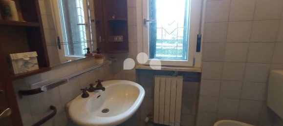 4 rooms Apartment in Tavazzano con Villavesco, Italy No. 27990 15