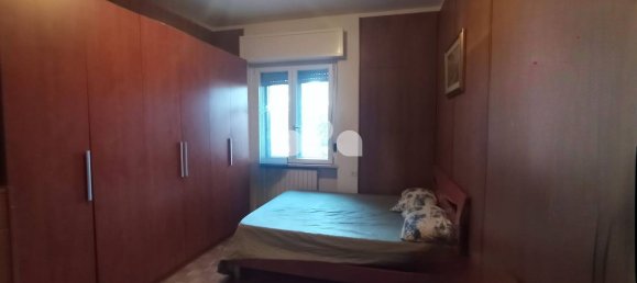 4 rooms Apartment in Tavazzano con Villavesco, Italy No. 27990 17